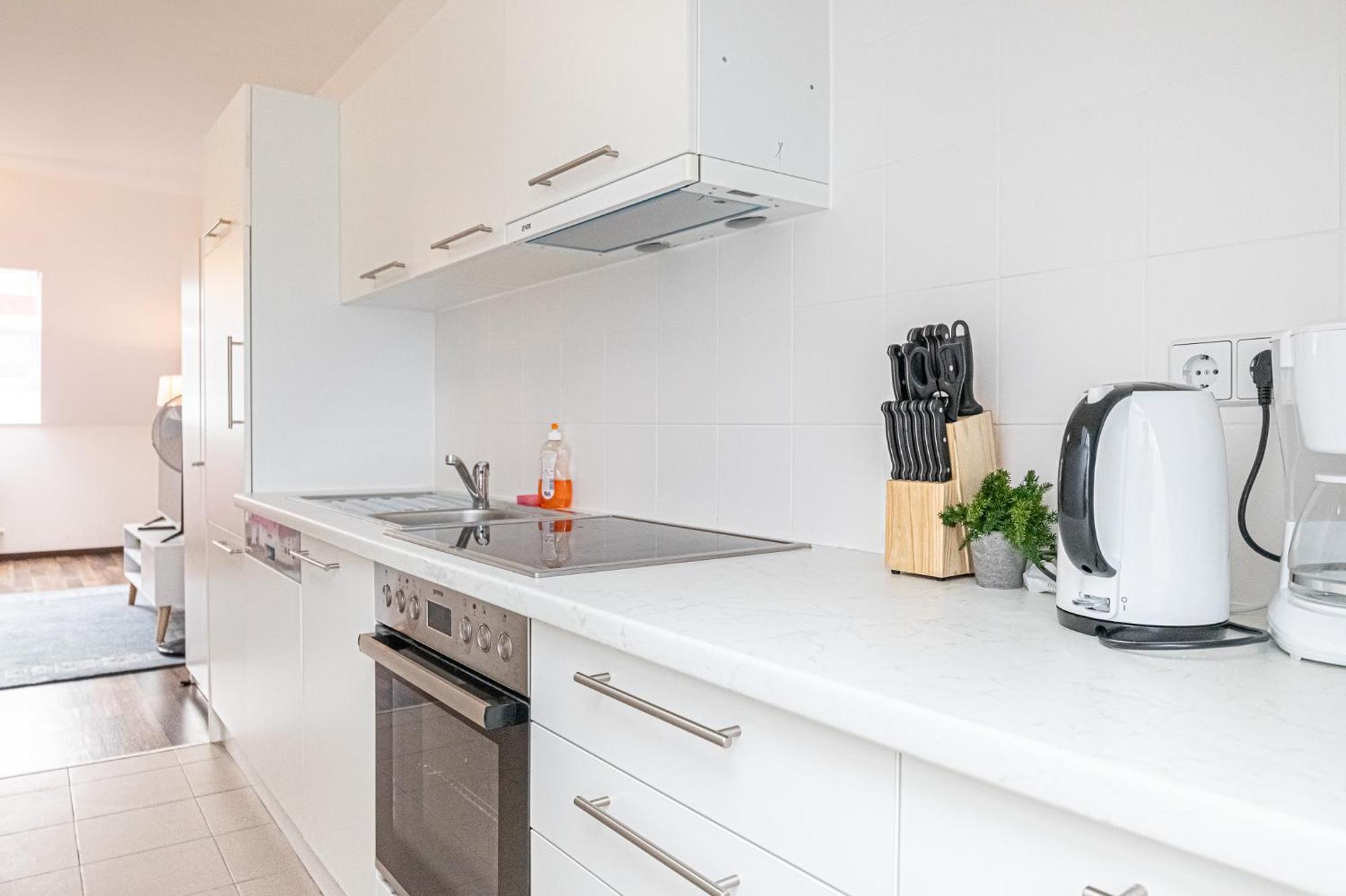 Airy Attic Apt.: Stylish Studio At Penzing Area Wien Exteriör bild